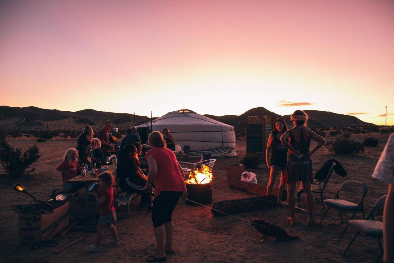 Luxury tent 28 Palms Ranch *